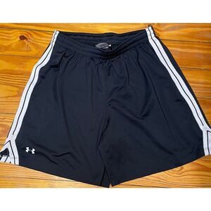 Under Armour Shorts for‎ kids size XS